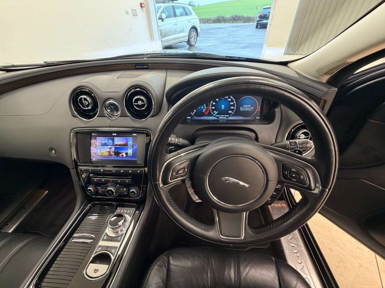 2016 JAGUAR XJ 2016 JAGUAR XJ