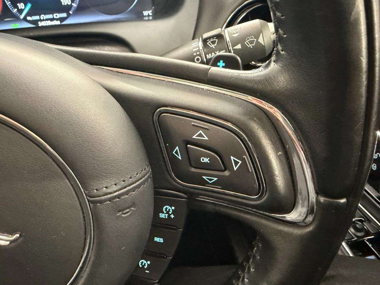 2016 JAGUAR XJ 2016 JAGUAR XJ