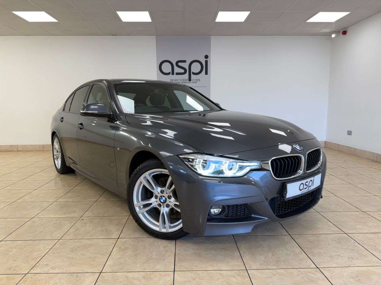 A 2018 BMW 3 SERIES 2.0 320d M Sport Saloon 4dr Diesel Auto Euro 6 (s/s) (190 ps) B/TOOTH, CLIM A 2018 BMW 3 SERIES 2.0 320d M Sport Saloon 4dr Diesel Auto Euro 6 (s/s) (190 ps) B/TOOTH, CLIM