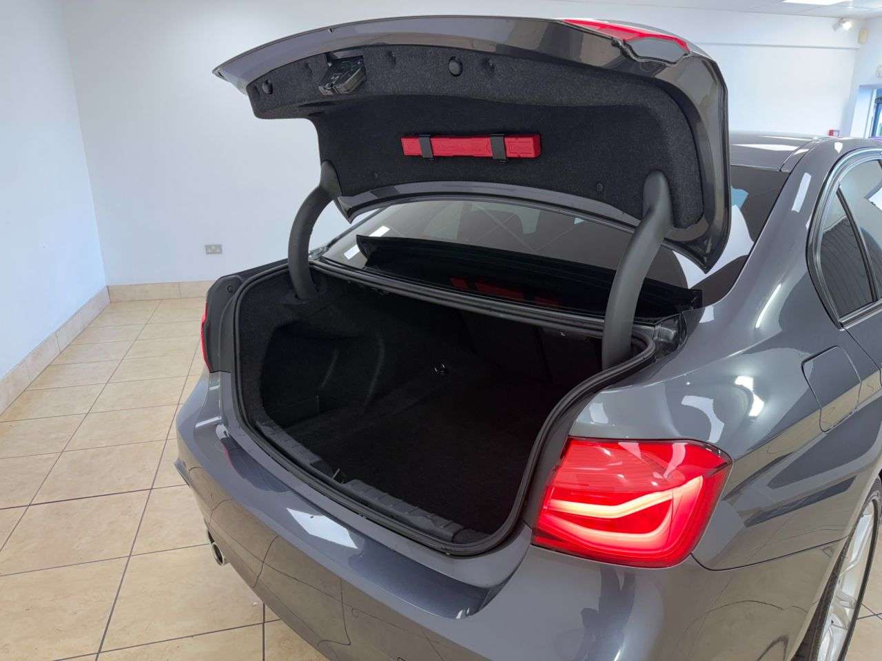 2018 BMW 3 SERIES 2018 BMW 3 SERIES