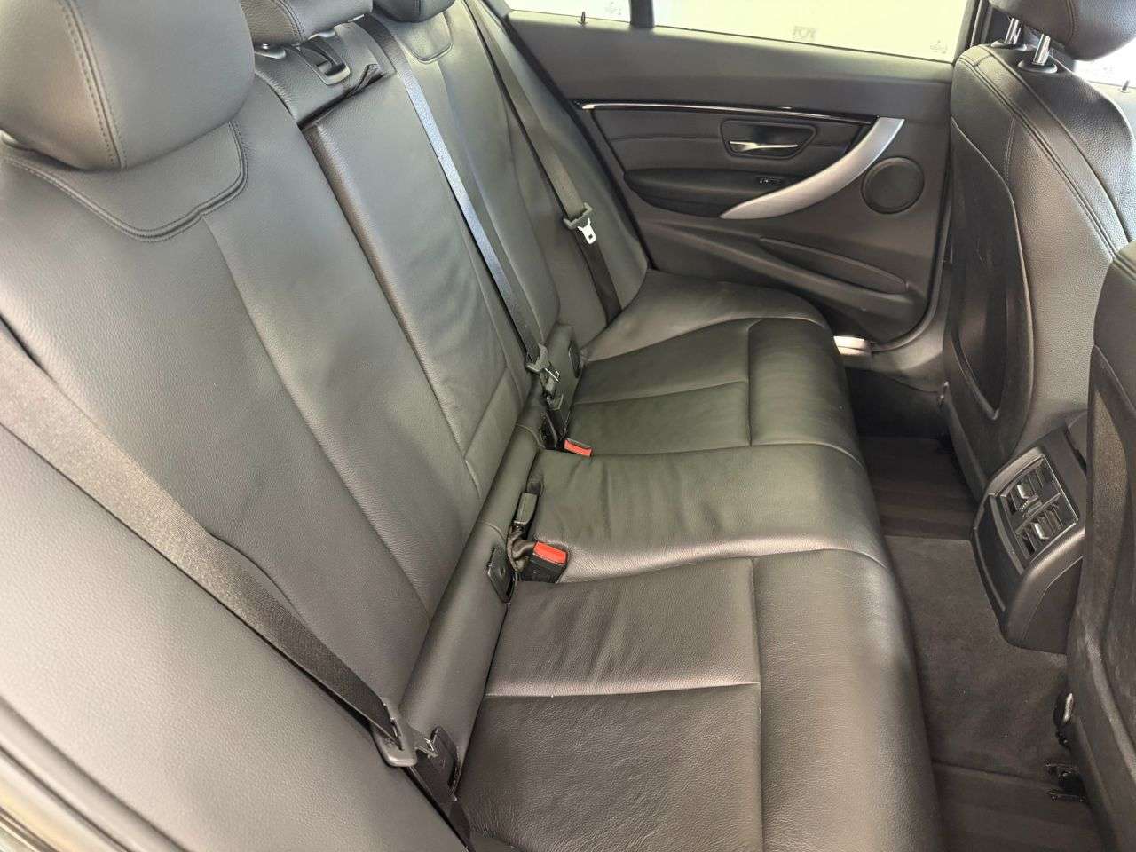 2018 BMW 3 SERIES 2018 BMW 3 SERIES