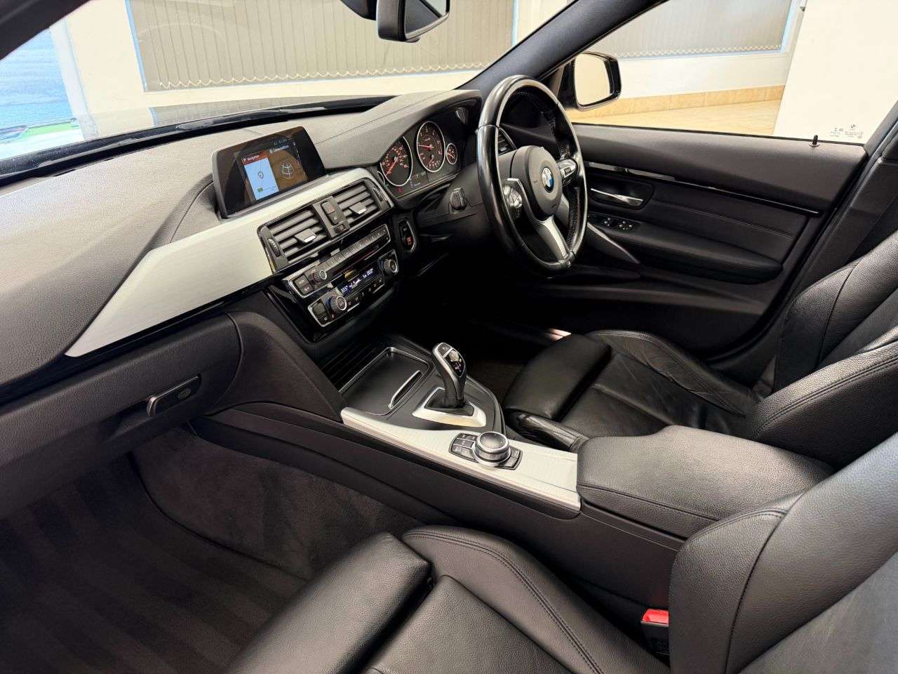 2018 BMW 3 SERIES 2018 BMW 3 SERIES