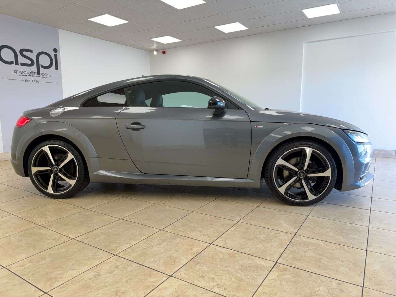 2018 AUDI TT 2018 AUDI TT