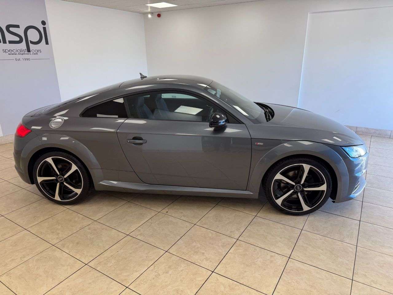 2018 AUDI TT 2018 AUDI TT