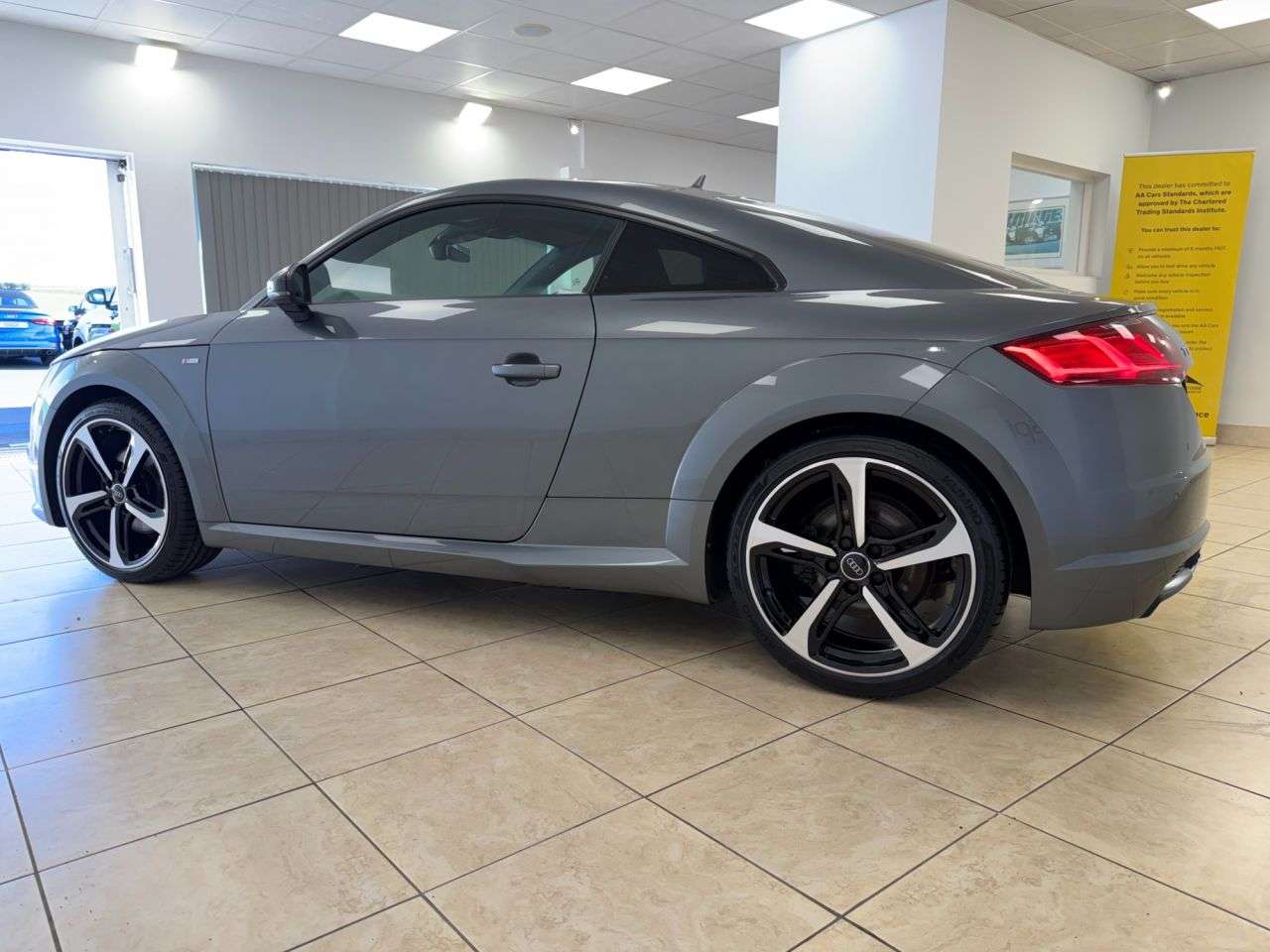 2018 AUDI TT 2018 AUDI TT