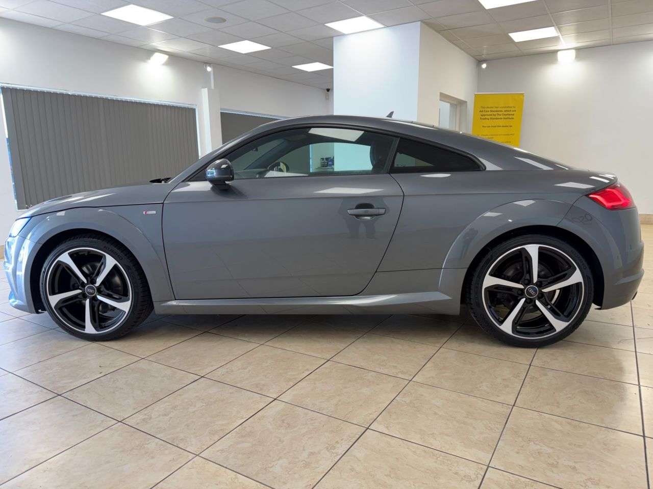 2018 AUDI TT 2018 AUDI TT