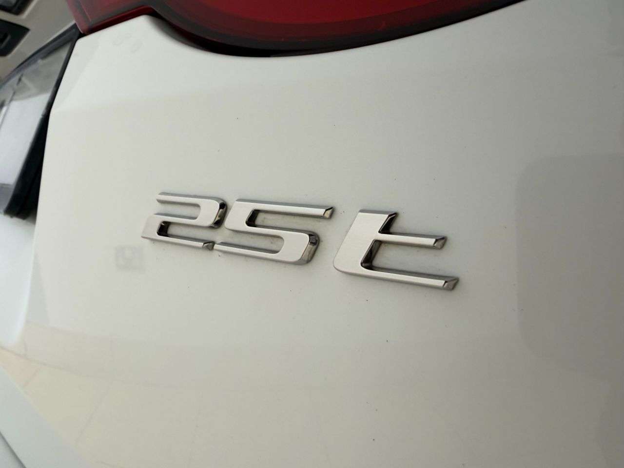 2019 JAGUAR XF 2019 JAGUAR XF