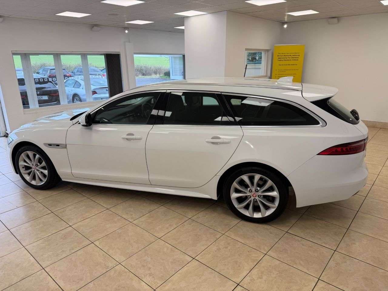 2019 JAGUAR XF 2019 JAGUAR XF