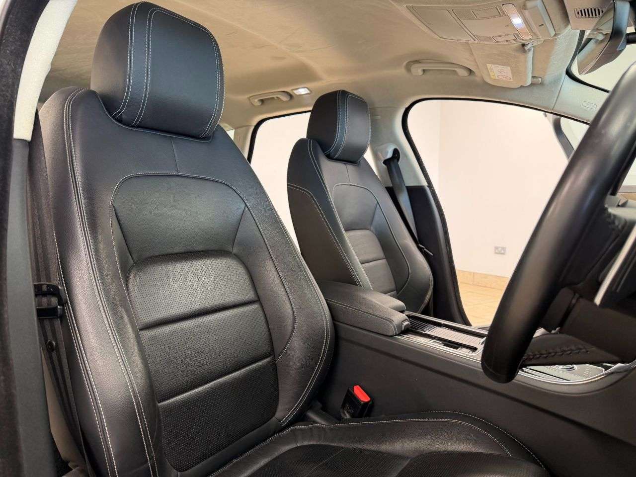 2019 JAGUAR XF 2019 JAGUAR XF