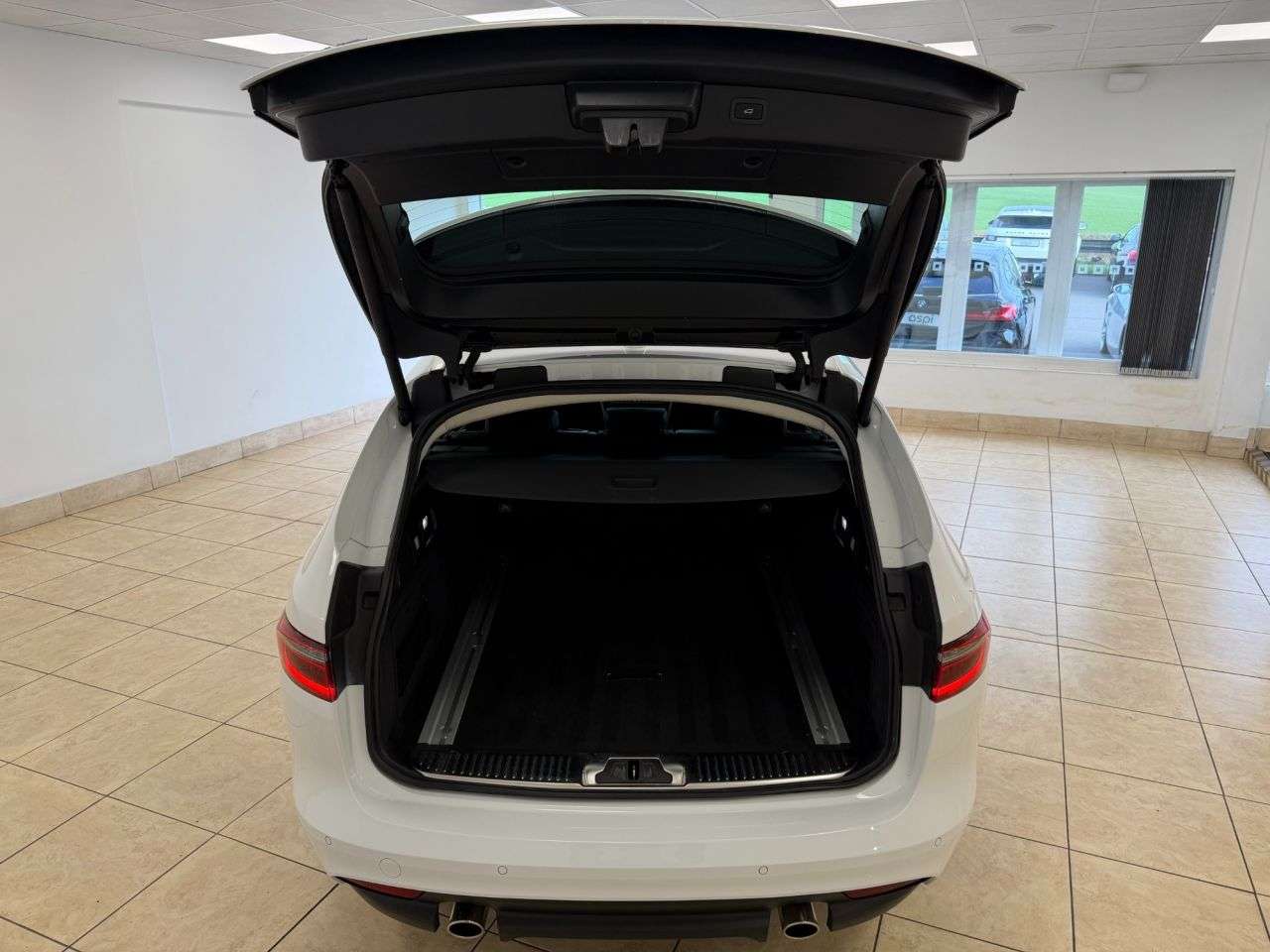 2019 JAGUAR XF 2019 JAGUAR XF