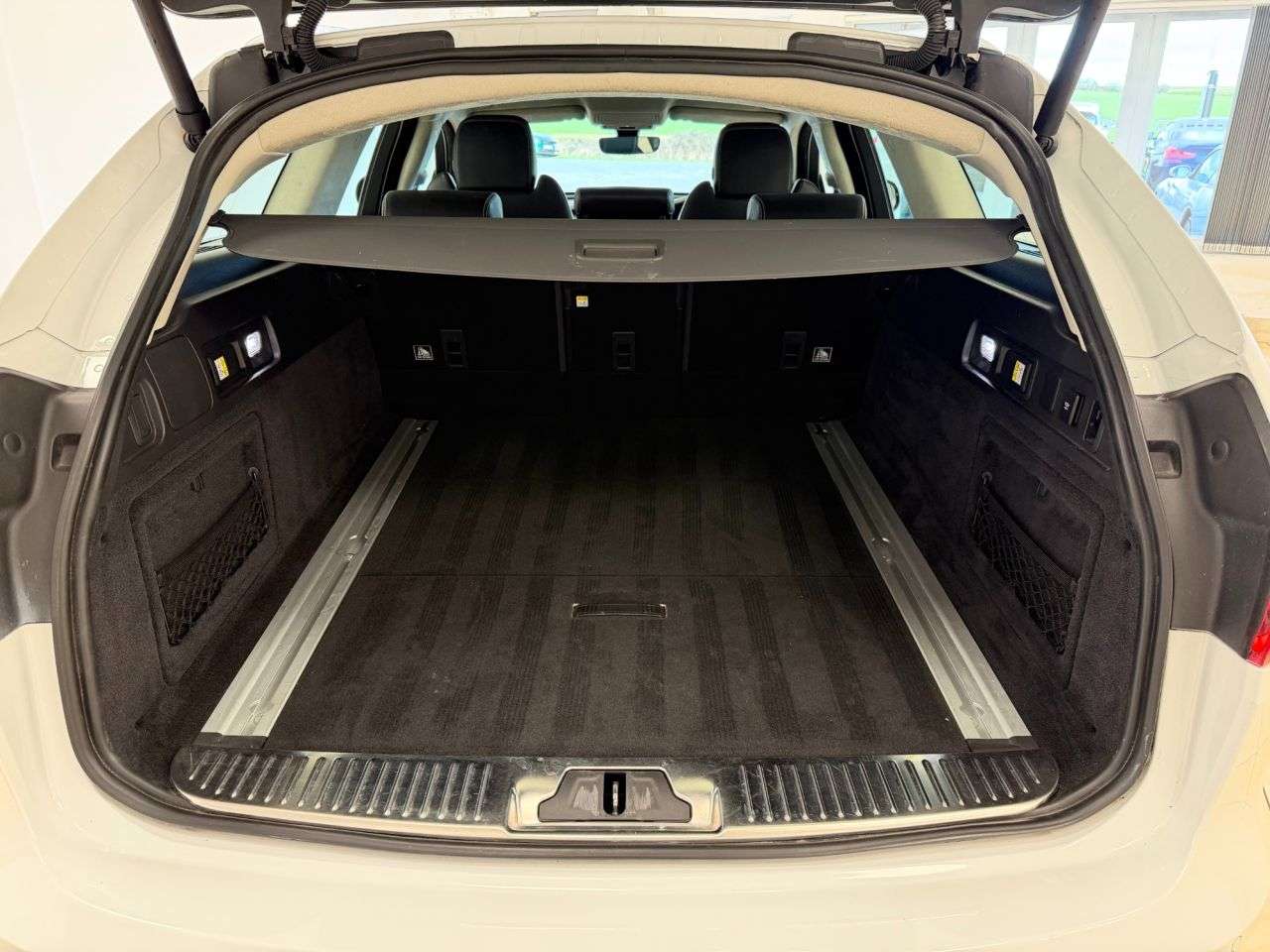 2019 JAGUAR XF 2019 JAGUAR XF