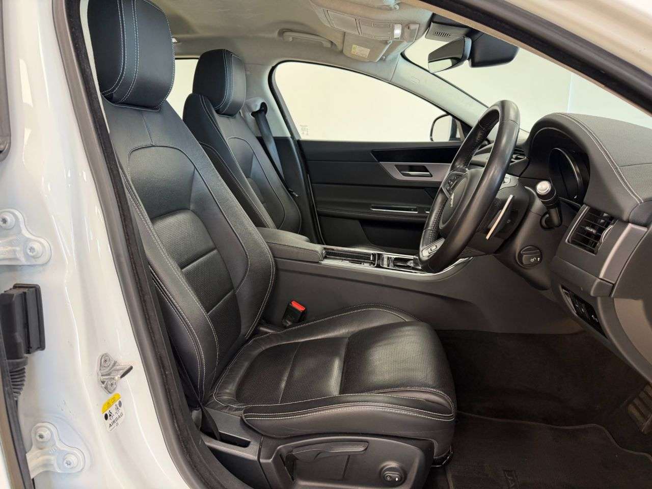 2019 JAGUAR XF 2019 JAGUAR XF