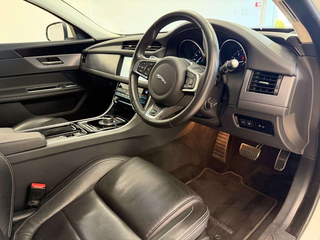 2019 JAGUAR XF 2019 JAGUAR XF