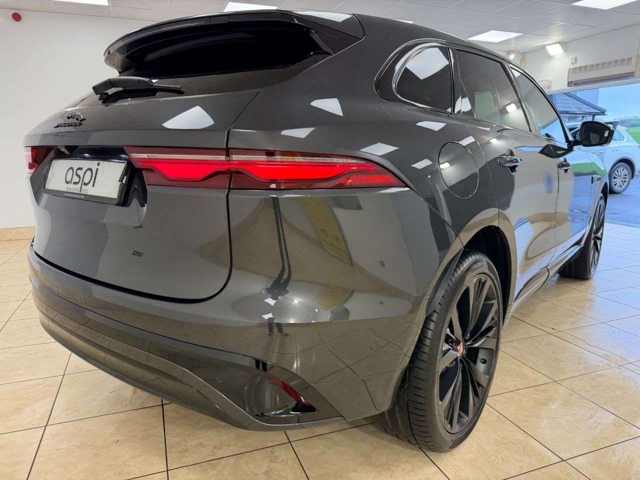 2021 JAGUAR F-PACE 2021 JAGUAR F-PACE