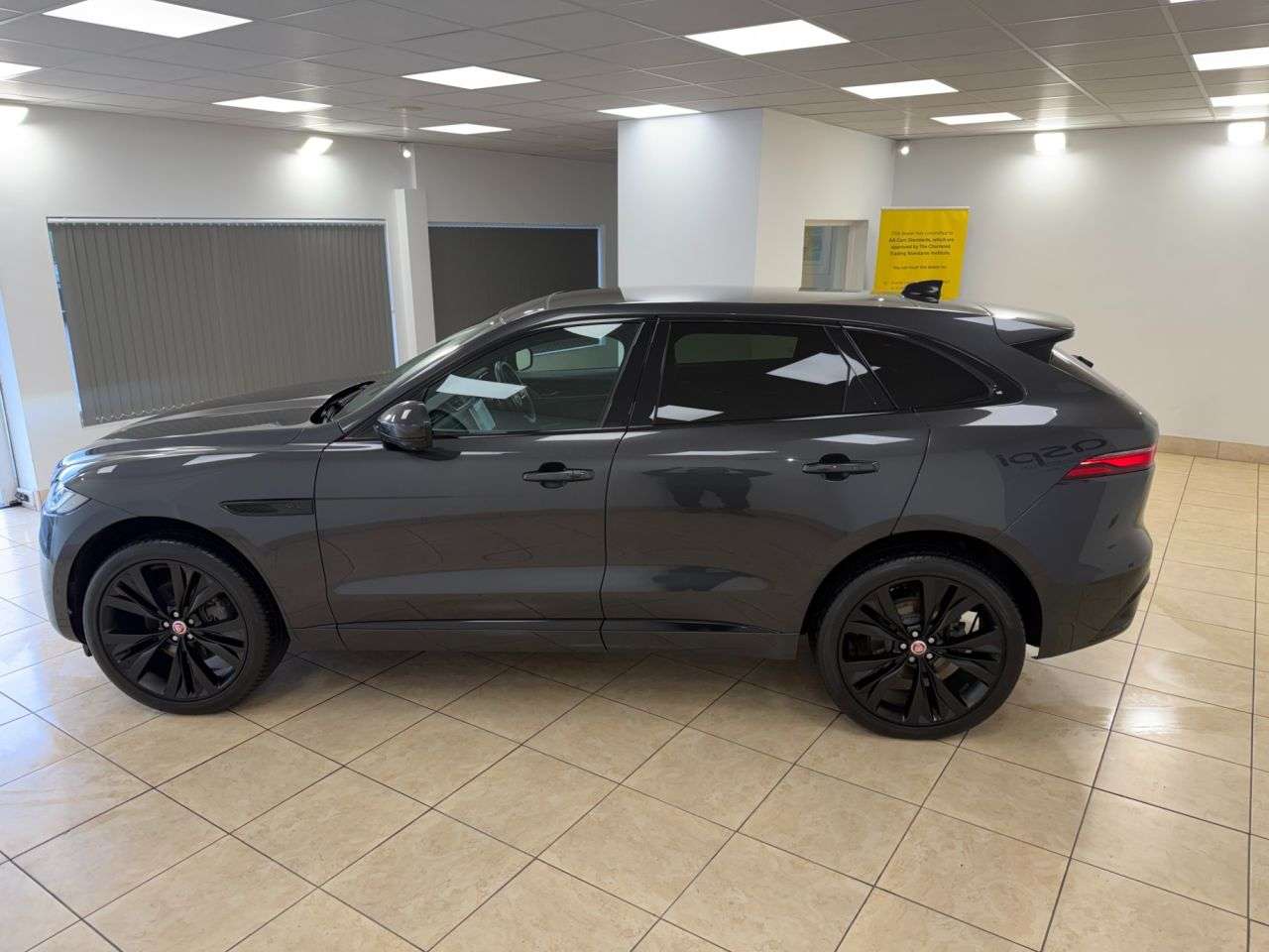 2021 JAGUAR F-PACE 2021 JAGUAR F-PACE