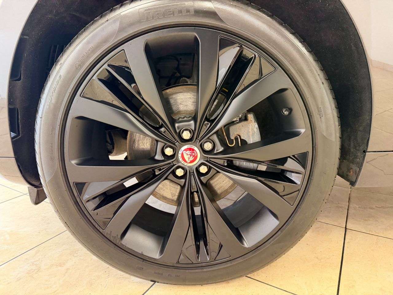 2021 JAGUAR F-PACE 2021 JAGUAR F-PACE