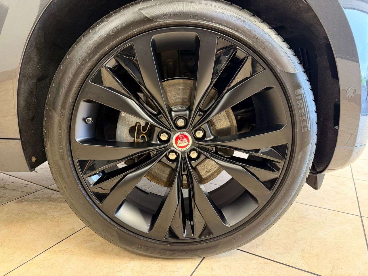 2021 JAGUAR F-PACE 2021 JAGUAR F-PACE