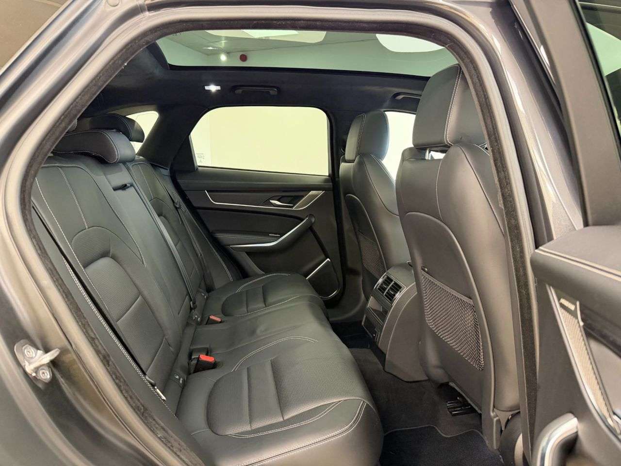 2021 JAGUAR F-PACE 2021 JAGUAR F-PACE