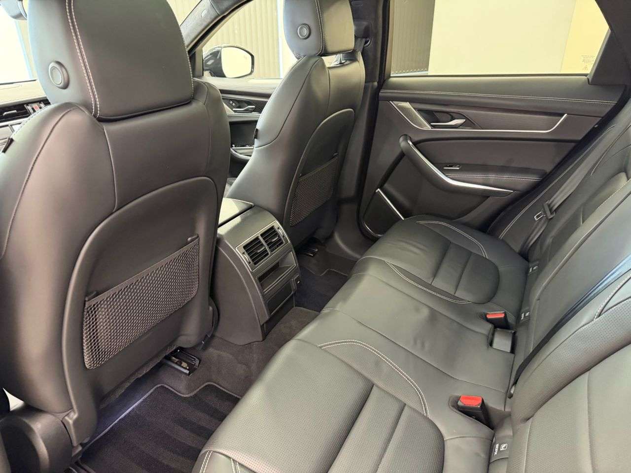 2021 JAGUAR F-PACE 2021 JAGUAR F-PACE