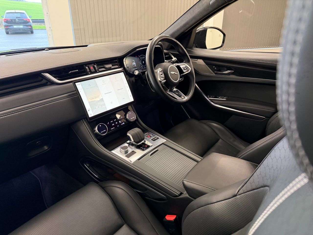 2021 JAGUAR F-PACE 2021 JAGUAR F-PACE