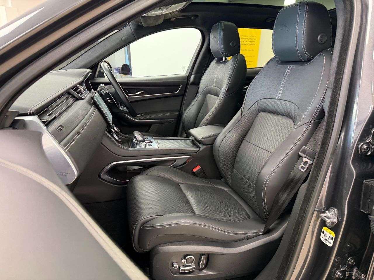 2021 JAGUAR F-PACE 2021 JAGUAR F-PACE