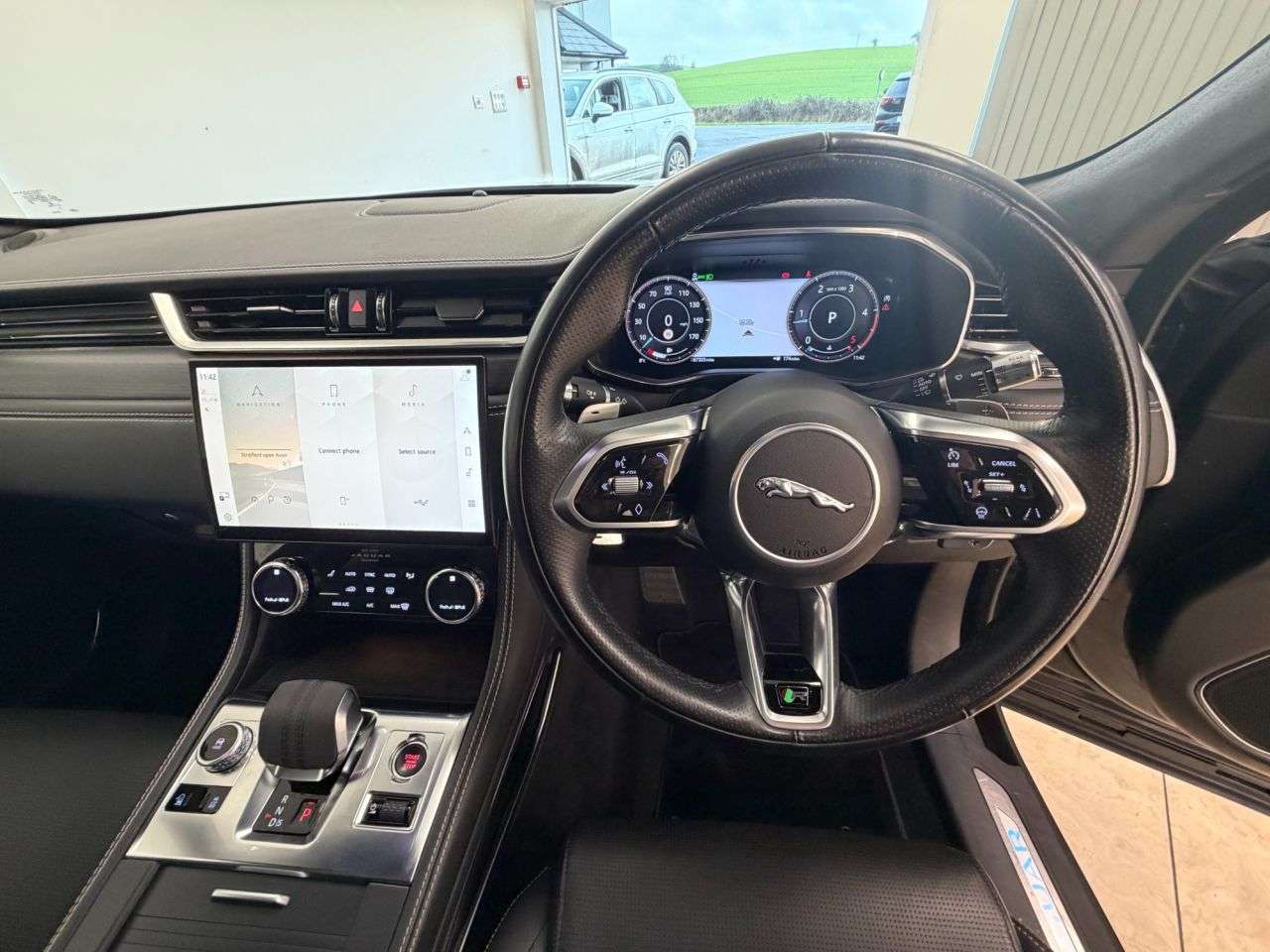 2021 JAGUAR F-PACE 2021 JAGUAR F-PACE