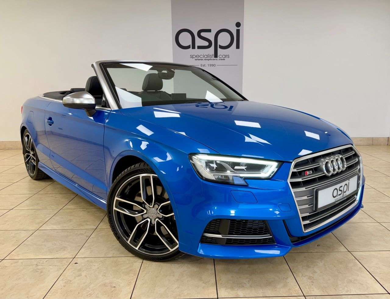 A 2017 AUDI S3 2.0 TFSI Cabriolet 2dr Petrol S Tronic quattro Euro 6 (s/s) (310 ps) PDC, H A 2017 AUDI S3 2.0 TFSI Cabriolet 2dr Petrol S Tronic quattro Euro 6 (s/s) (310 ps) PDC, H
