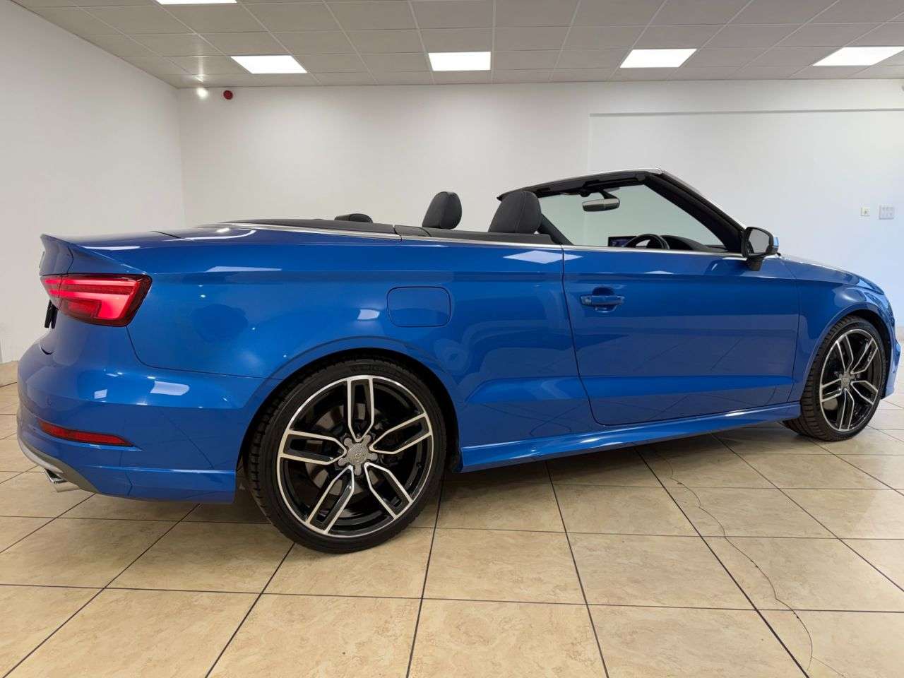 2017 AUDI S3 2017 AUDI S3