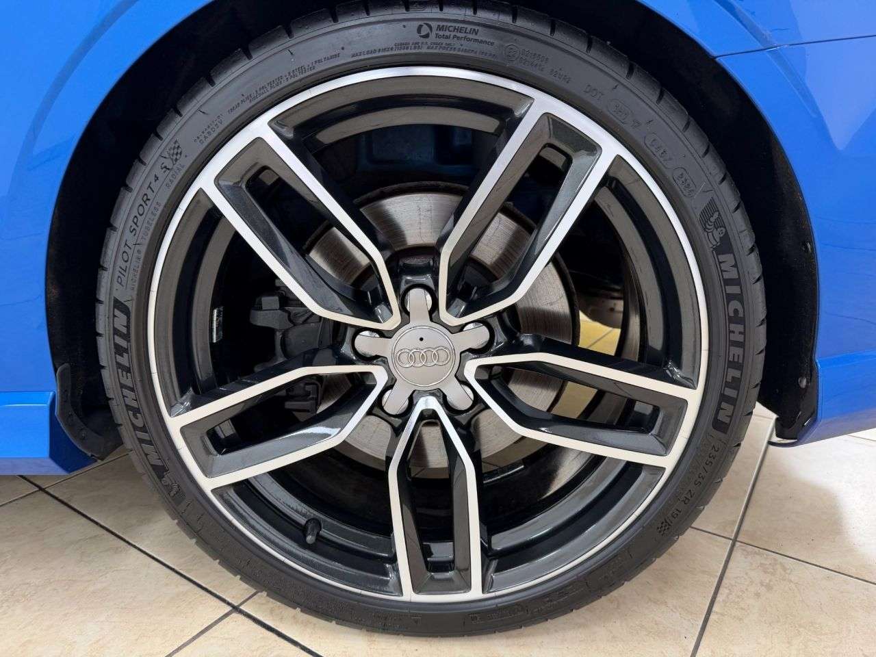 2017 AUDI S3 2017 AUDI S3