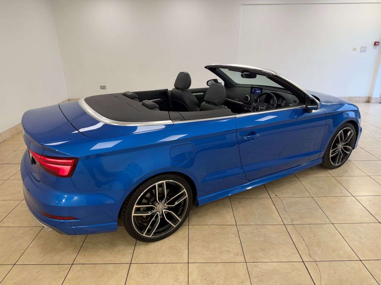 2017 AUDI S3 2017 AUDI S3