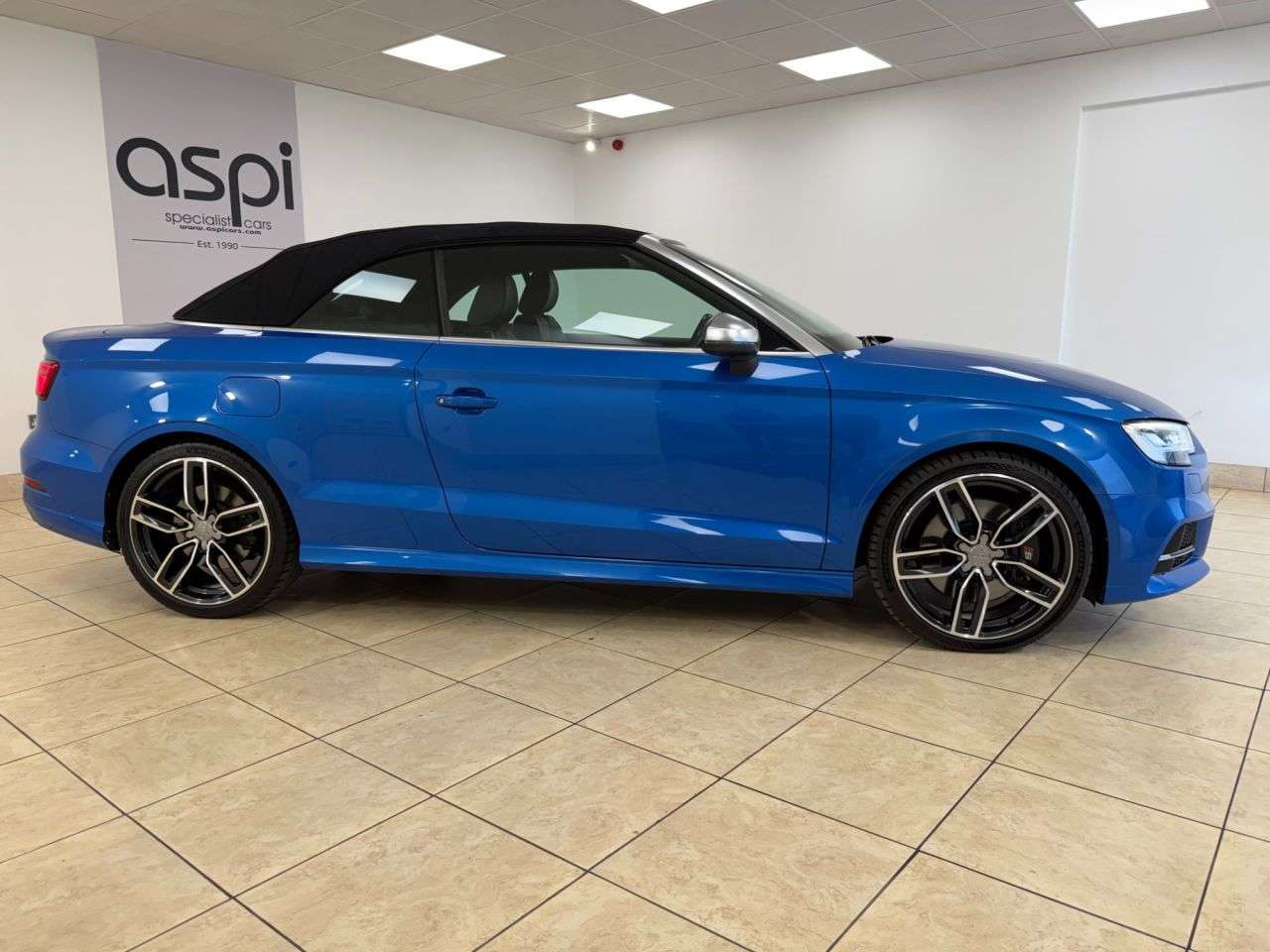 2017 AUDI S3 2017 AUDI S3