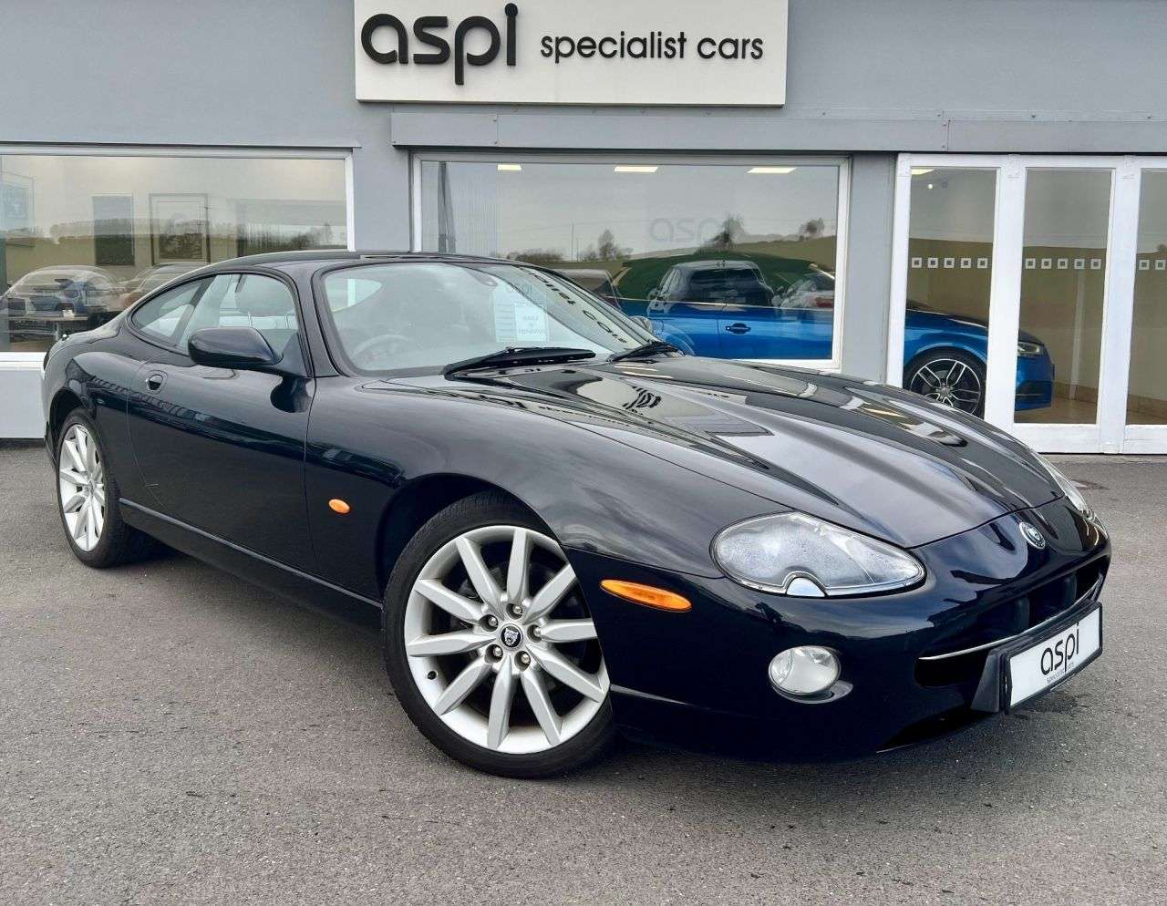 A 2005 JAGUAR XK8 4.2 Coupe 2dr Petrol Automatic (284 g/km, 300 bhp) FULL DETAILS - WWW.ASPIC A 2005 JAGUAR XK8 4.2 Coupe 2dr Petrol Automatic (284 g/km, 300 bhp) FULL DETAILS - WWW.ASPIC
