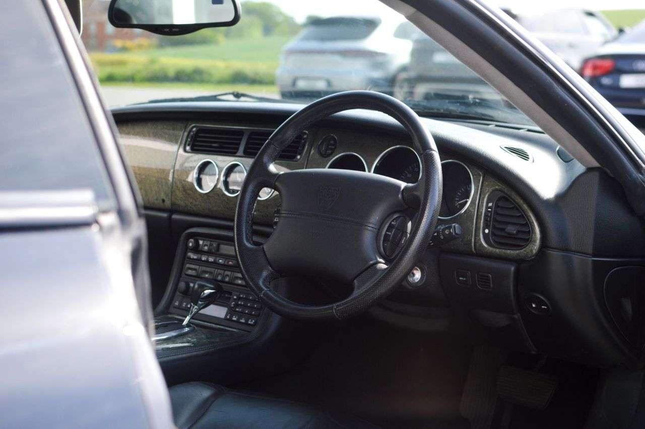 A 2005 JAGUAR XK8 4.2 Coupe 2dr Petrol Automatic (284 g/km, 300 bhp) FULL DETAILS - WWW.ASPIC A 2005 JAGUAR XK8 4.2 Coupe 2dr Petrol Automatic (284 g/km, 300 bhp) FULL DETAILS - WWW.ASPIC