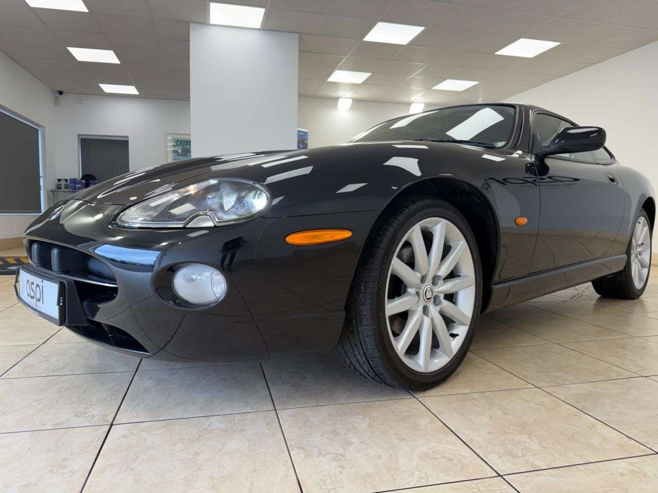 2005 JAGUAR XK8 2005 JAGUAR XK8