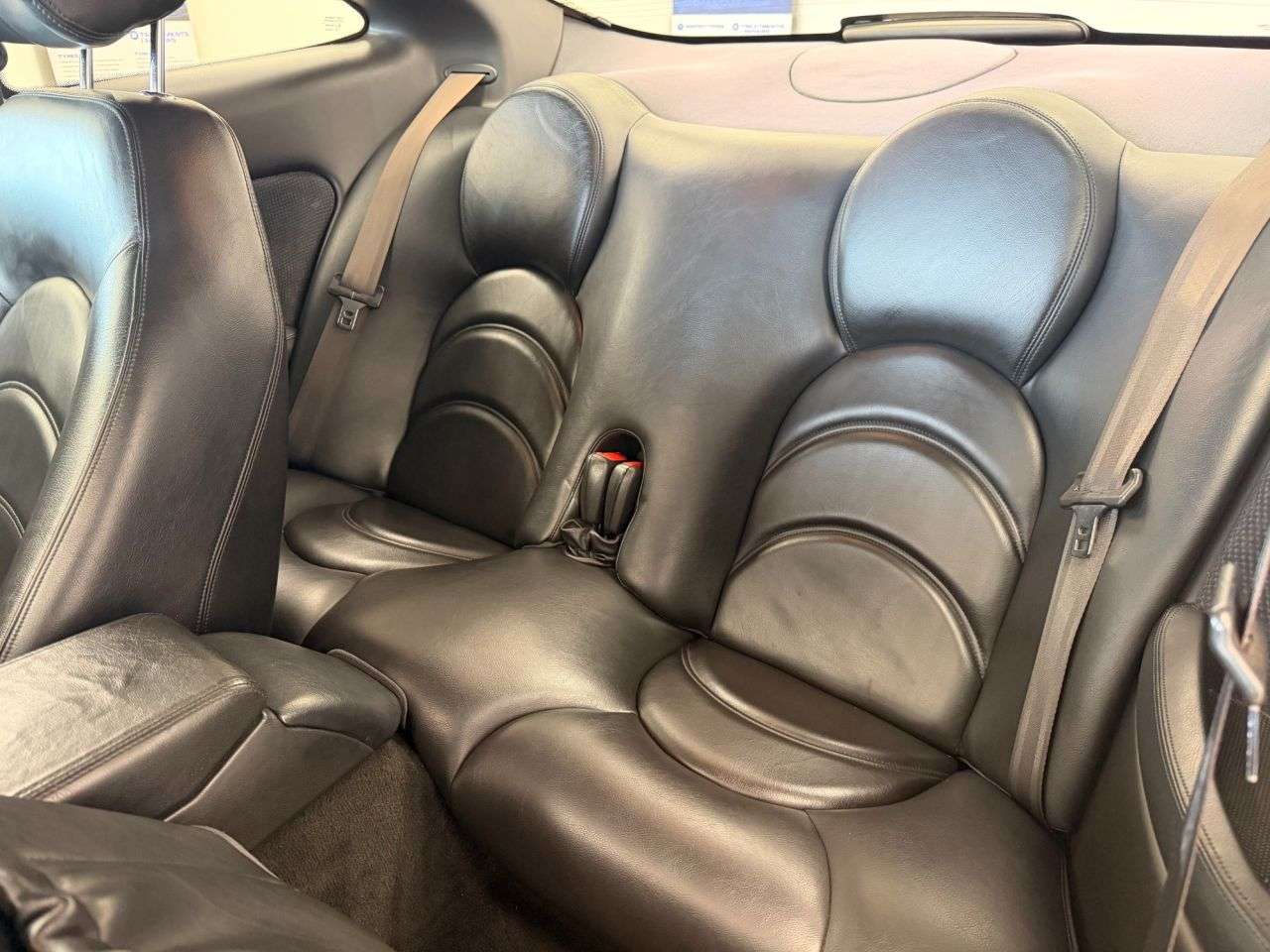 2005 JAGUAR XK8 2005 JAGUAR XK8