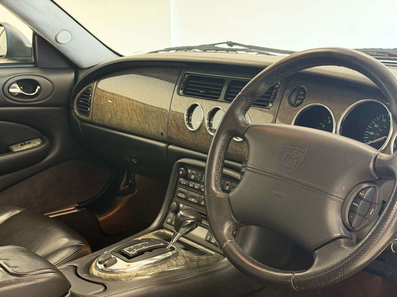 2005 JAGUAR XK8 2005 JAGUAR XK8