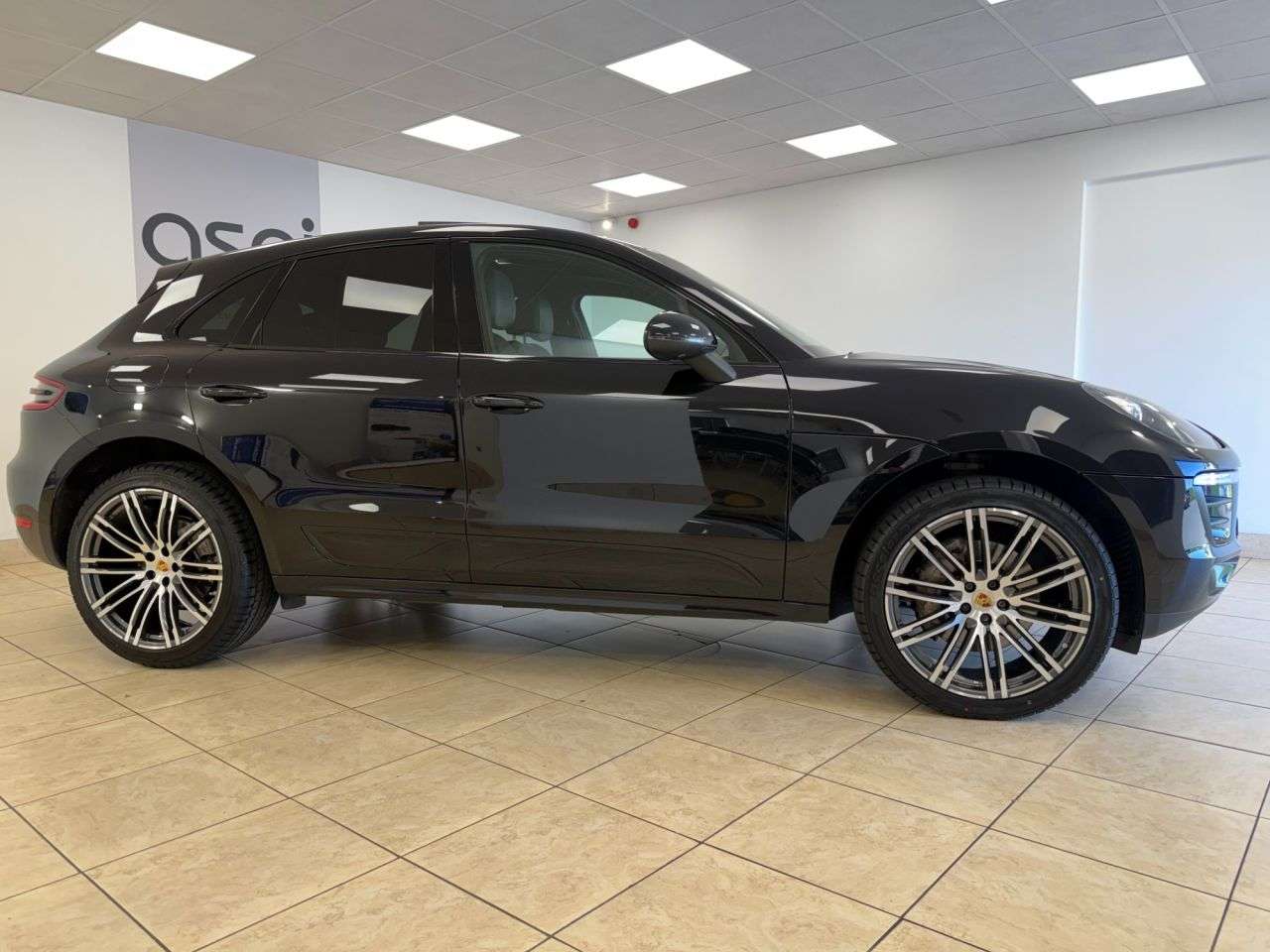 2014 PORSCHE MACAN 2014 PORSCHE MACAN