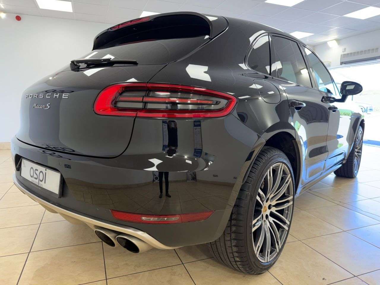 2014 PORSCHE MACAN 2014 PORSCHE MACAN