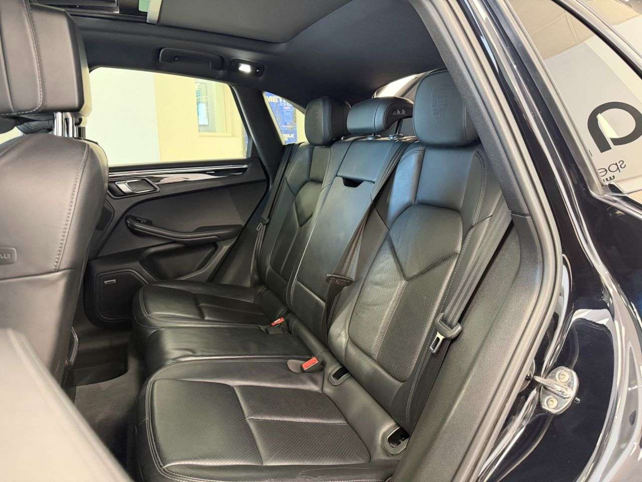 2014 PORSCHE MACAN 2014 PORSCHE MACAN