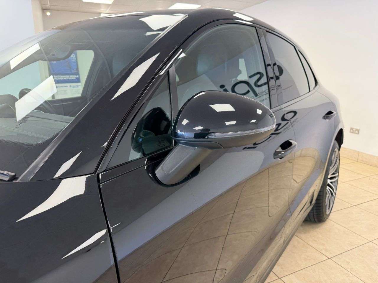 2014 PORSCHE MACAN 2014 PORSCHE MACAN