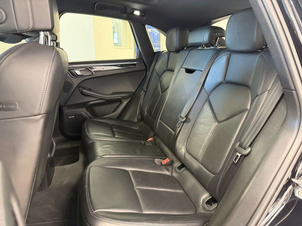 2014 PORSCHE MACAN 2014 PORSCHE MACAN