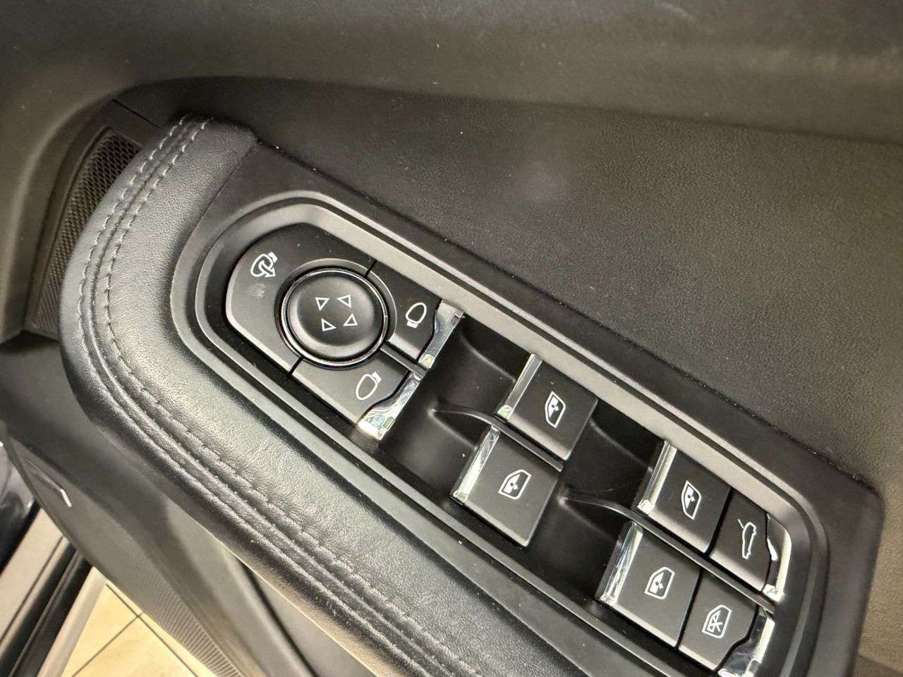 2014 PORSCHE MACAN 2014 PORSCHE MACAN