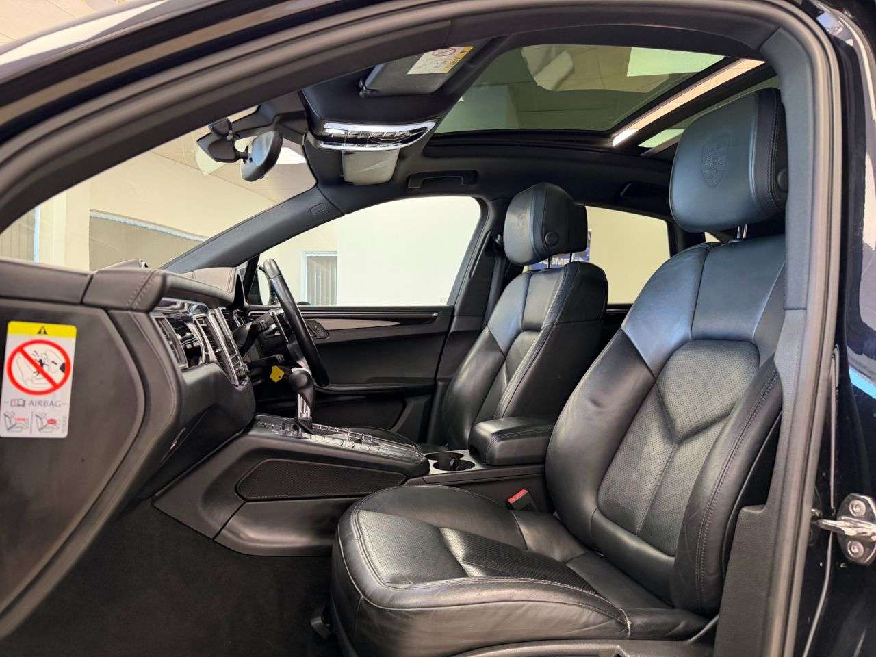 2014 PORSCHE MACAN 2014 PORSCHE MACAN