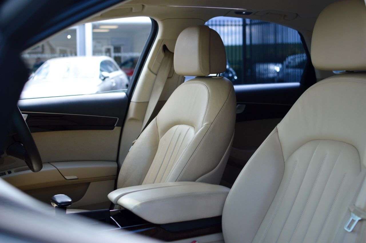2013 AUDI A8 2013 AUDI A8