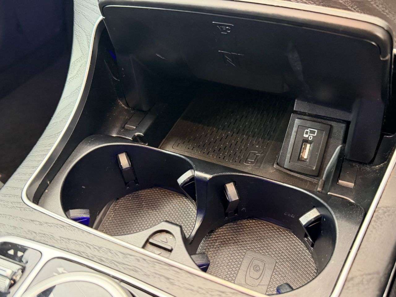 2019 MERCEDES-BENZ C-CLASS 2019 MERCEDES-BENZ C-CLASS