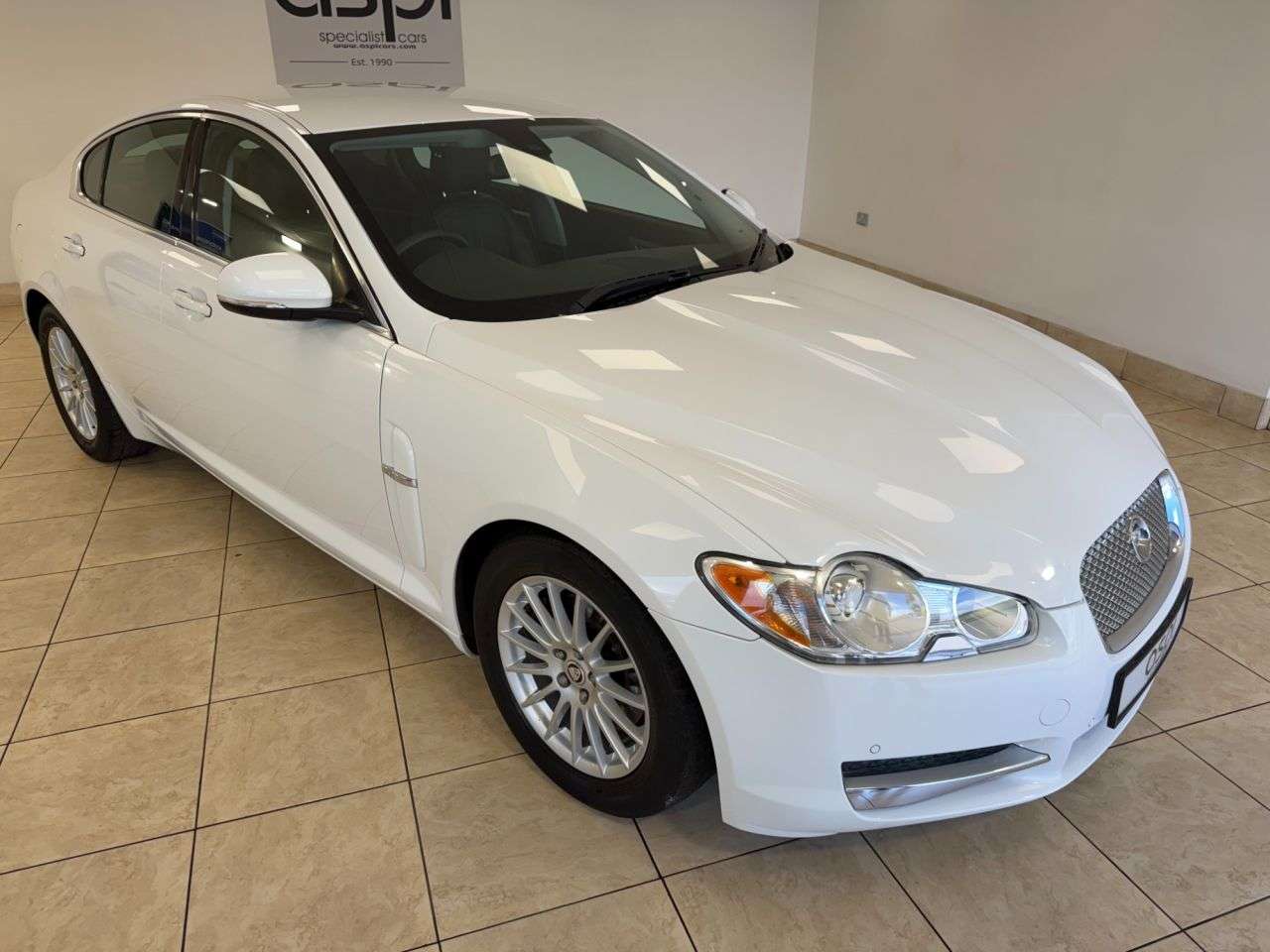 2010 JAGUAR XF 2010 JAGUAR XF