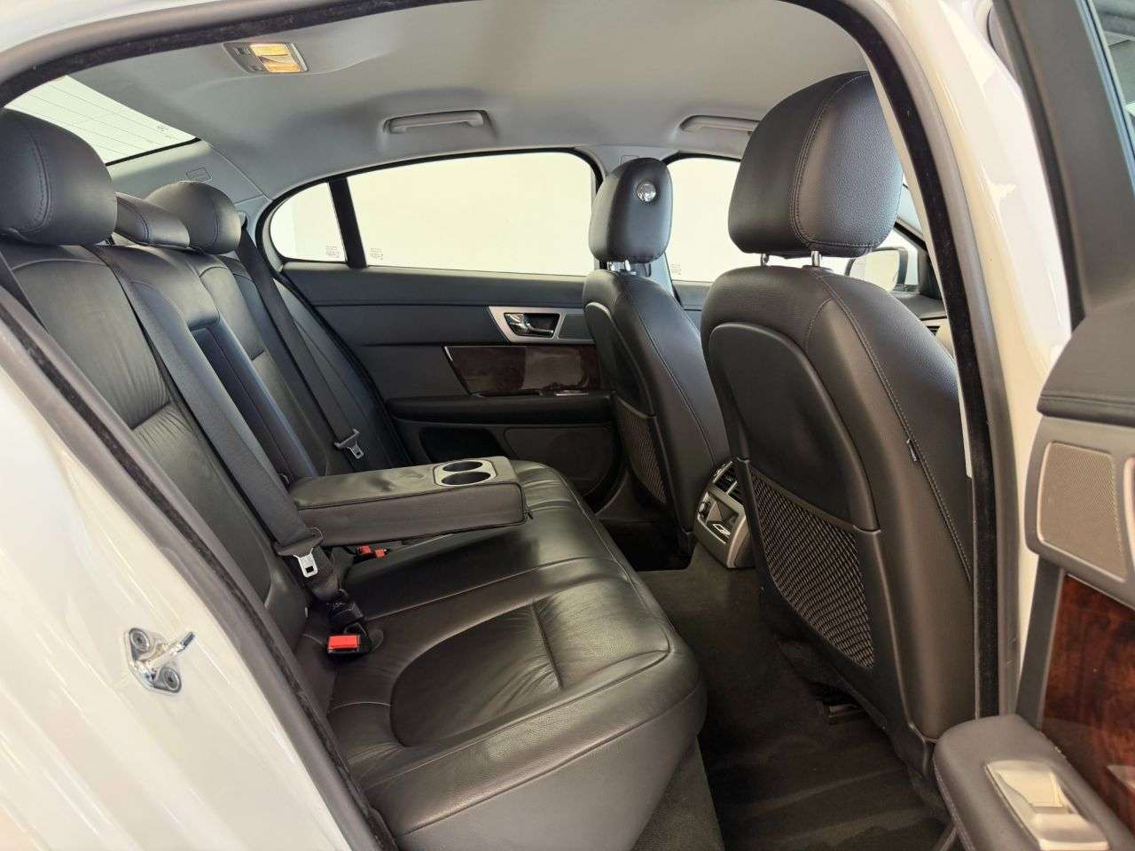 2010 JAGUAR XF 2010 JAGUAR XF