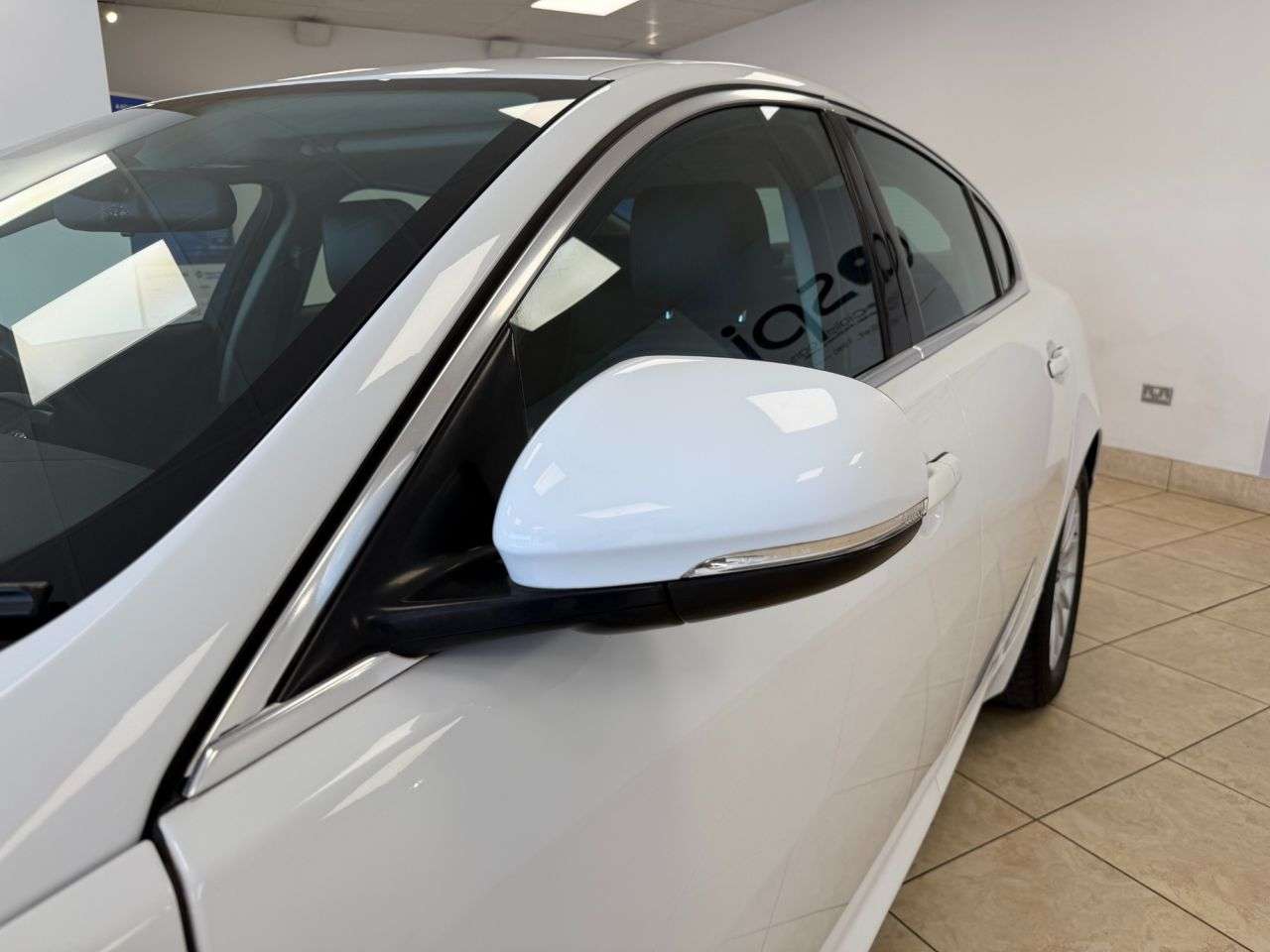 2010 JAGUAR XF 2010 JAGUAR XF