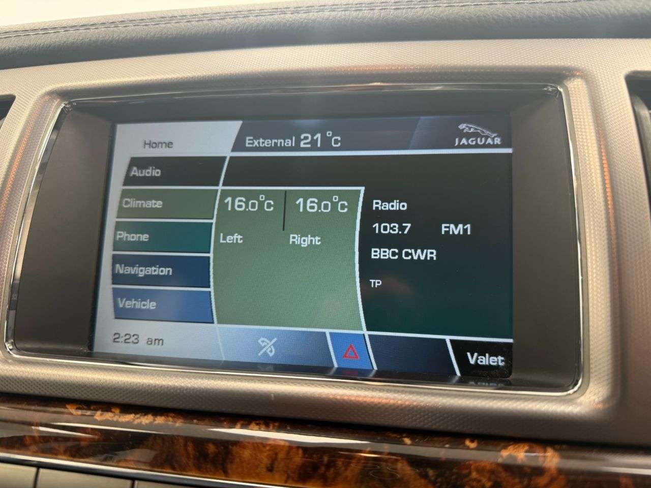 2010 JAGUAR XF 2010 JAGUAR XF
