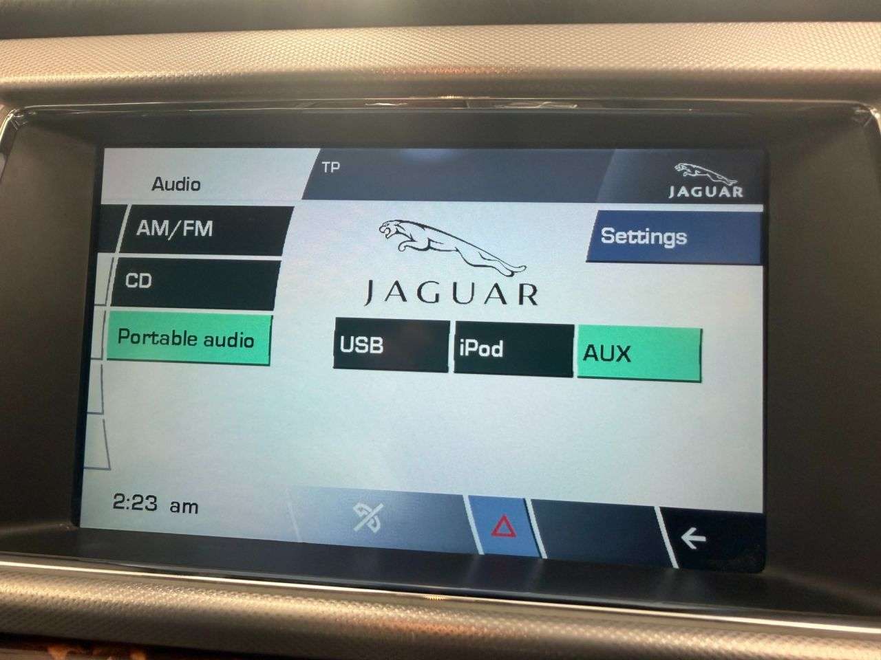 2010 JAGUAR XF 2010 JAGUAR XF